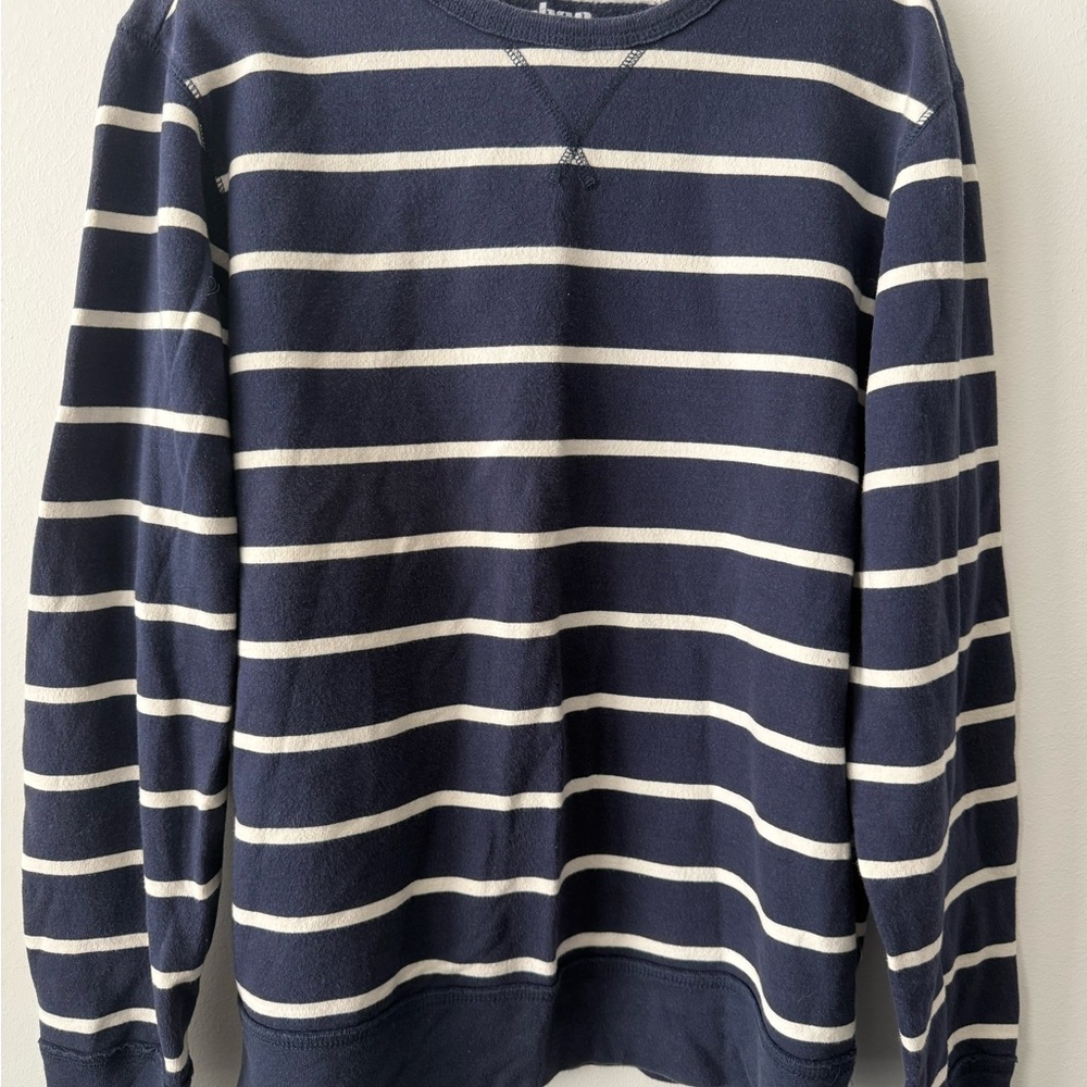 Urban Pipeline Men's Navy and White Striped Crewneck Sweater